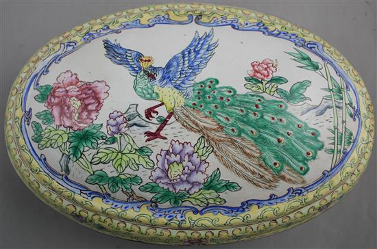 A Chinese enamel Canton enamel oval box and cover, late 19th / early 20th century, 26.5cm